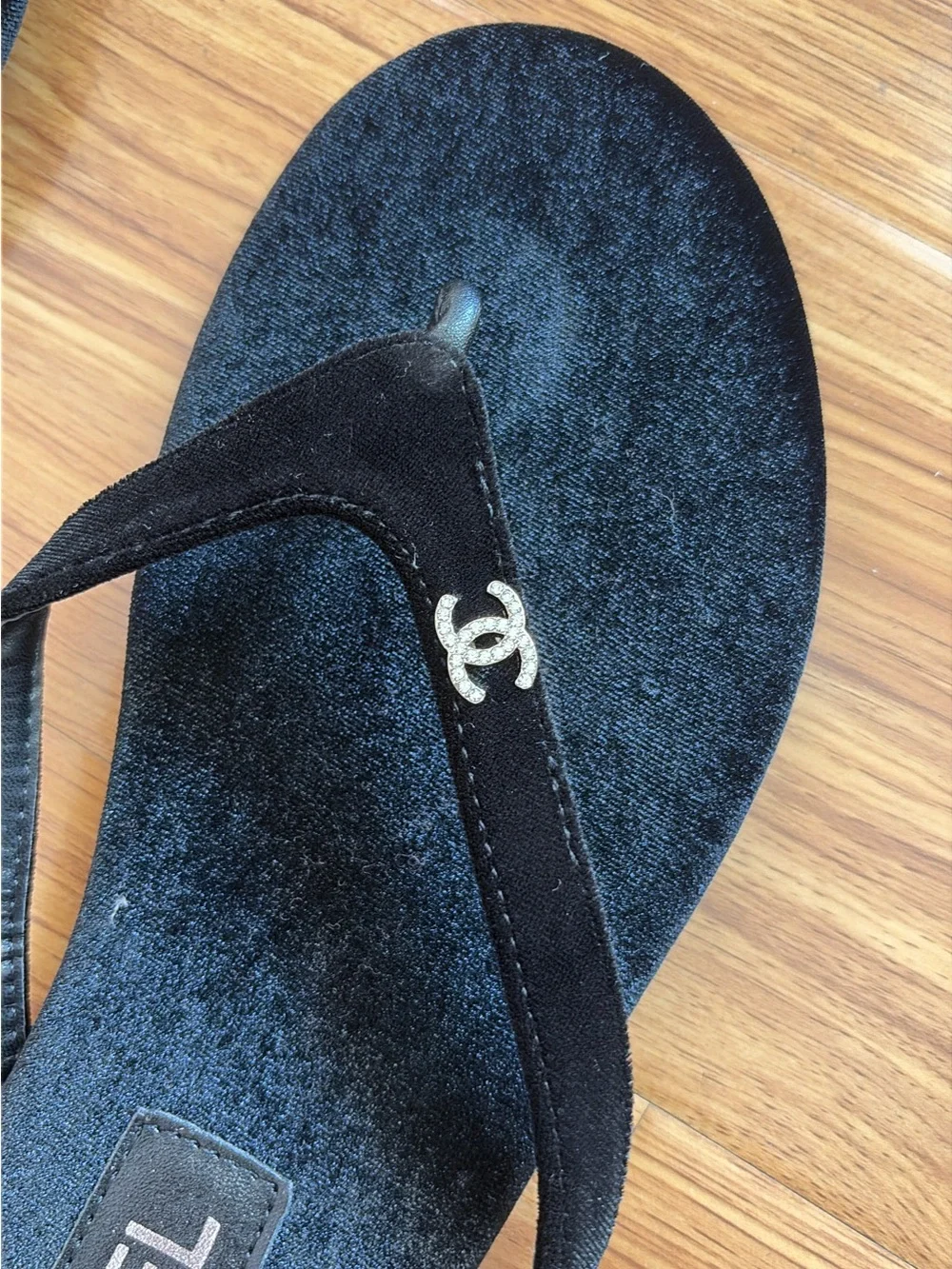 Chanel sandals size 7